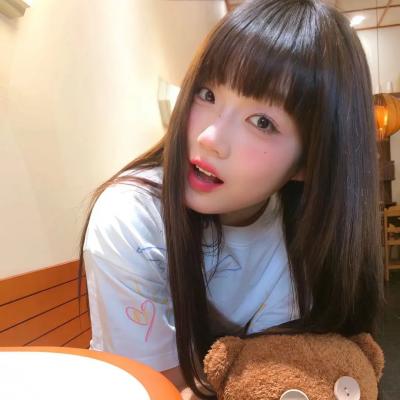 美女别闹我只是保安